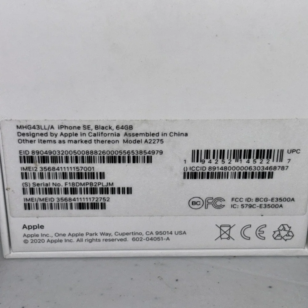 Iphone SE Black 64 GB BOX‎ ONLY